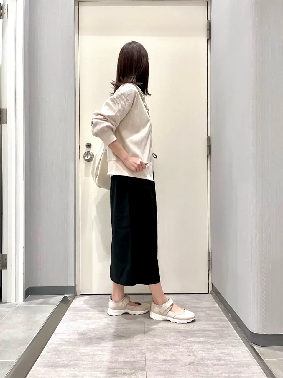 ANY 金井 コーディネート画像