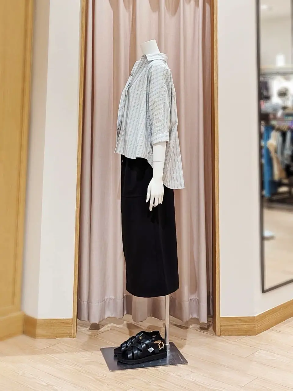 ANY 岩田 コーディネート画像