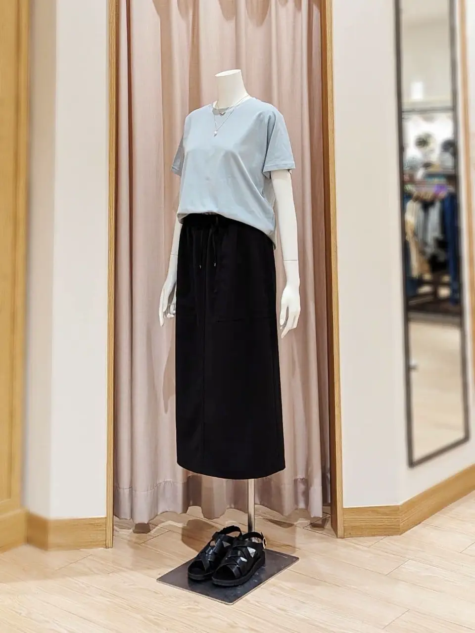 ANY 岩田 コーディネート画像