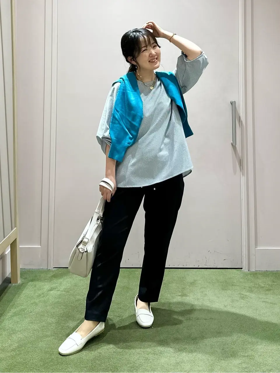 ANY フジコ コーディネート画像