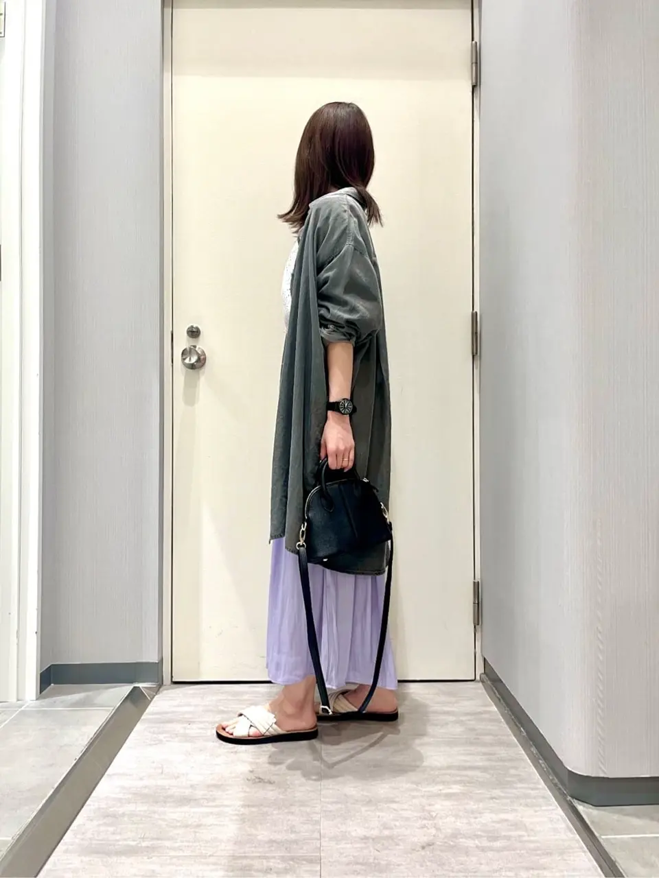 ANY 金井 コーディネート画像