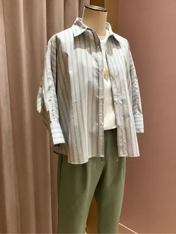 ANY 浅岡 コーディネート画像