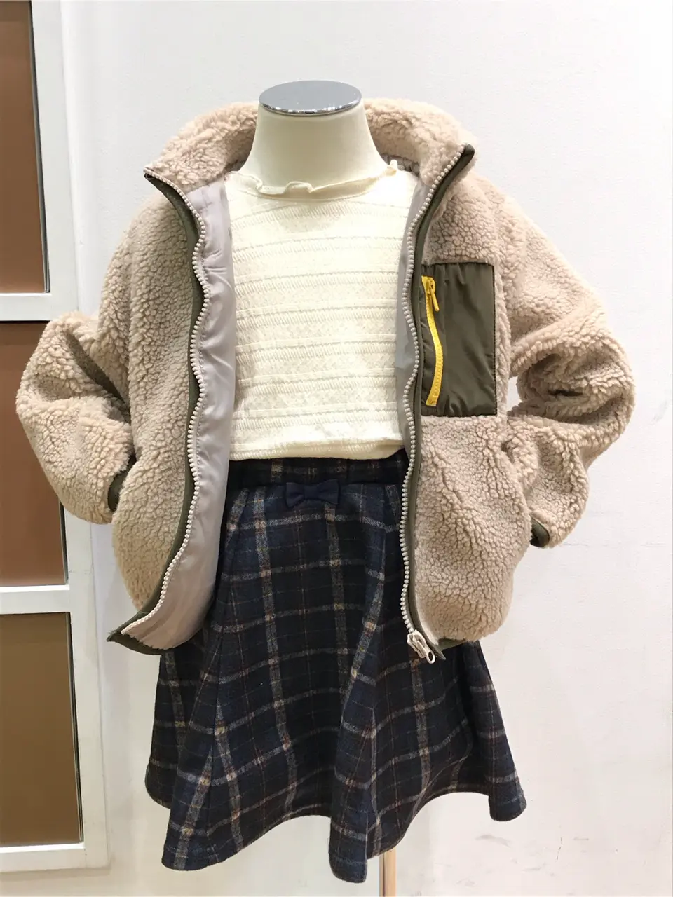 ANY 山口 コーディネート画像