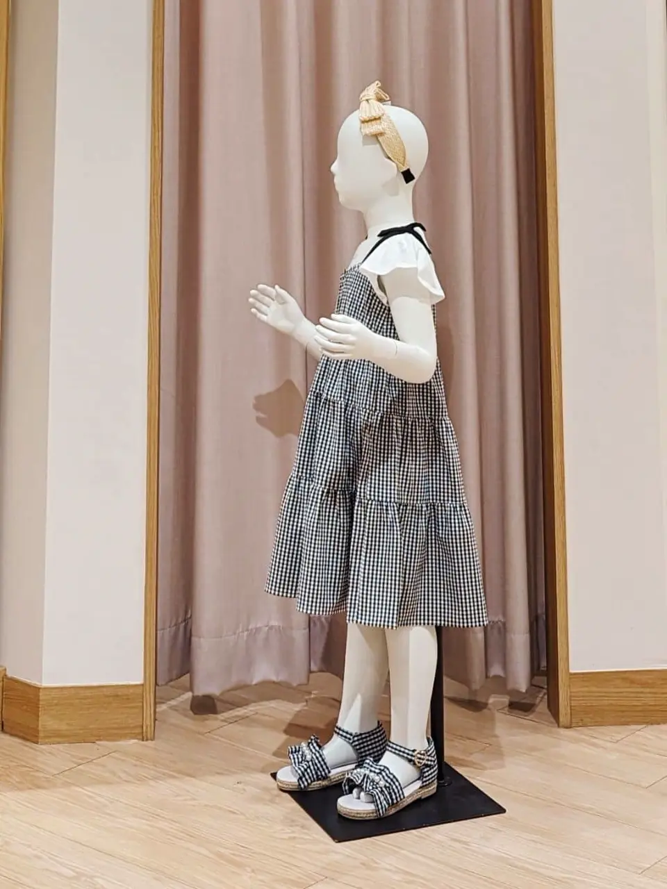 ANY 奥原 コーディネート画像