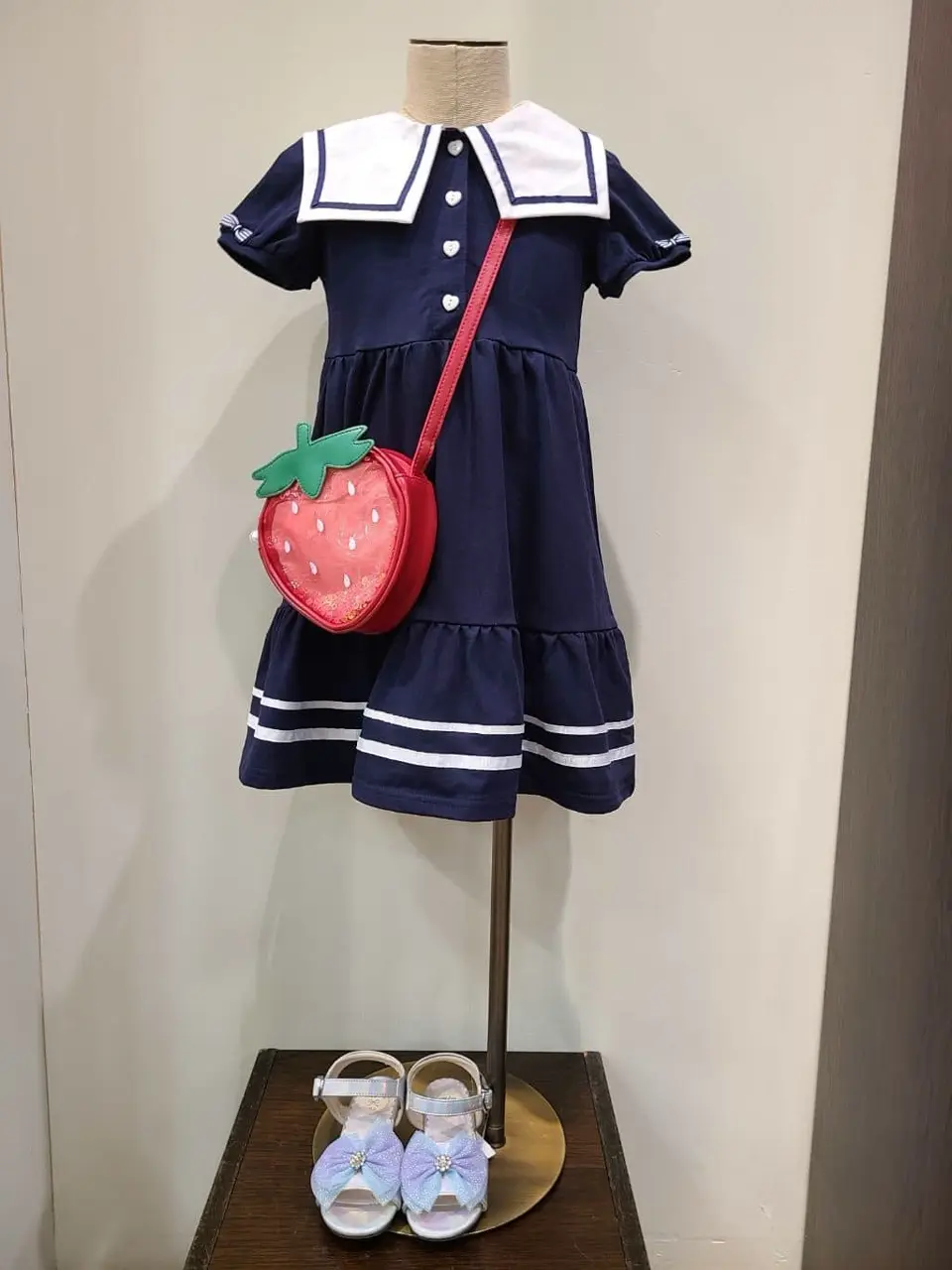 ANY 佐々木 コーディネート画像