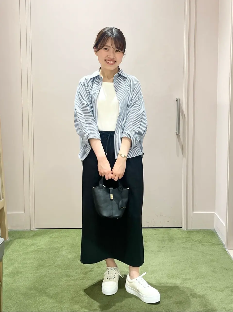 ANY 今堀 コーディネート画像