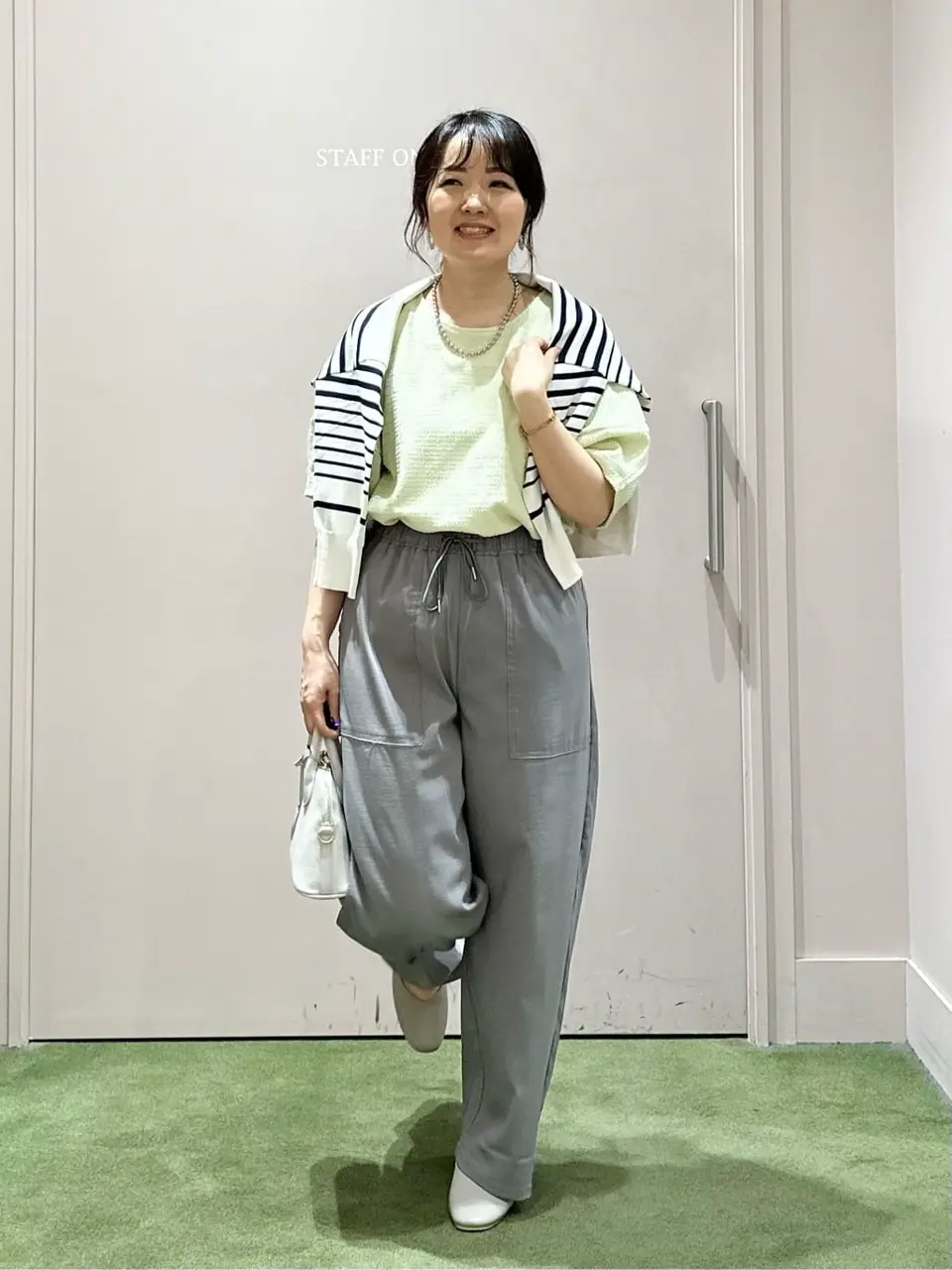 ANY フジコ コーディネート画像