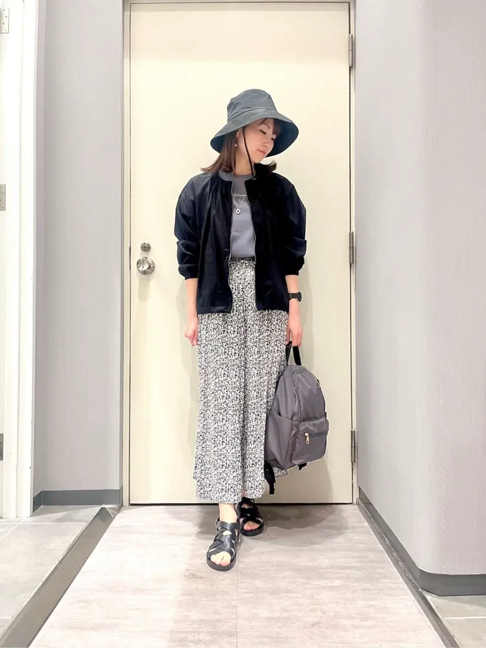 ANY 金井 コーディネート画像