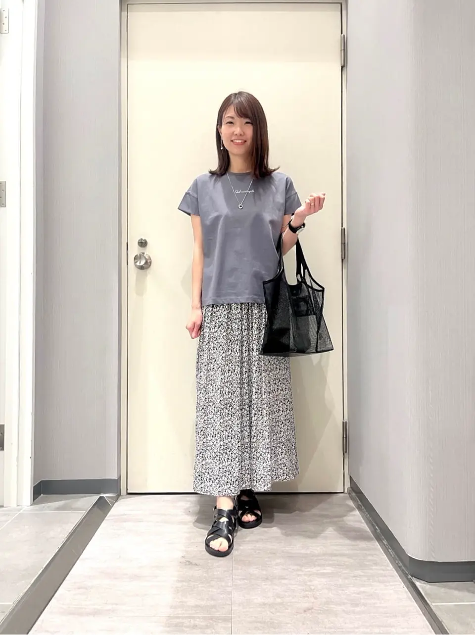 ANY 金井 コーディネート画像