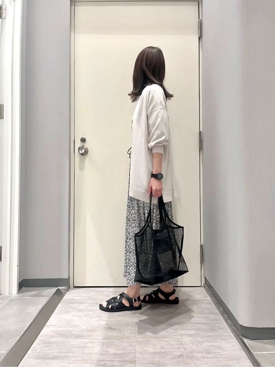 ANY 金井 コーディネート画像