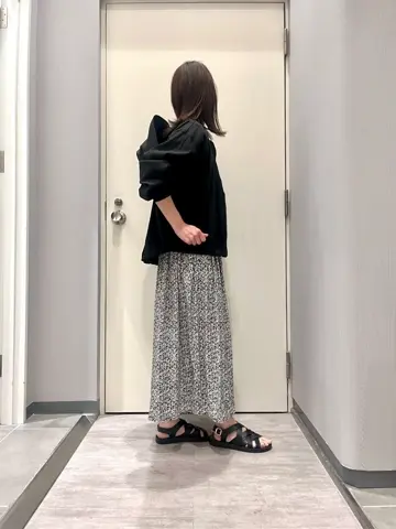 ANY 金井 コーディネート画像