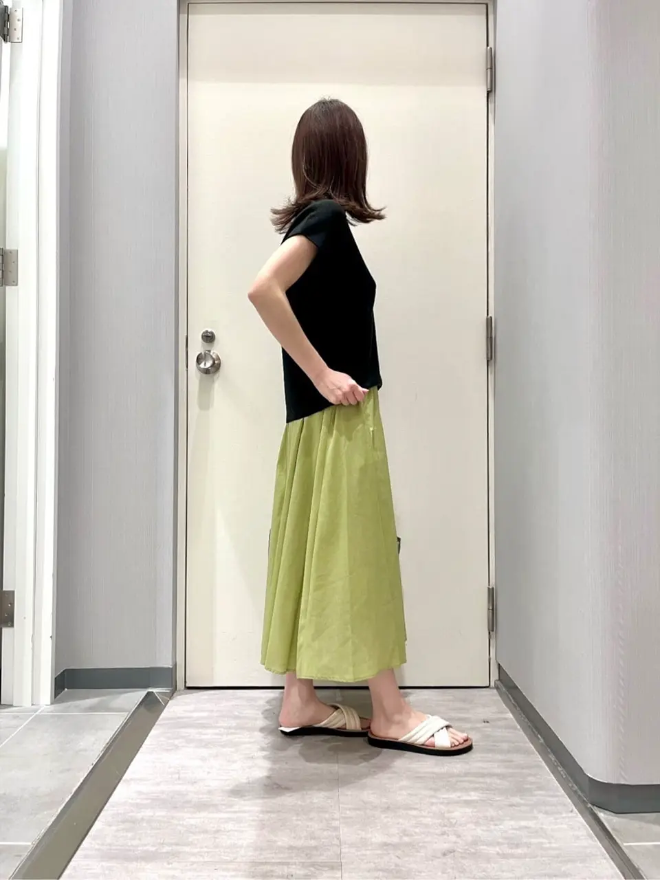 ANY 金井 コーディネート画像