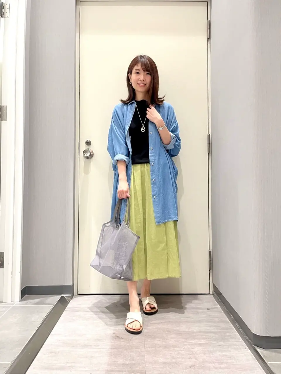 ANY 金井 コーディネート画像