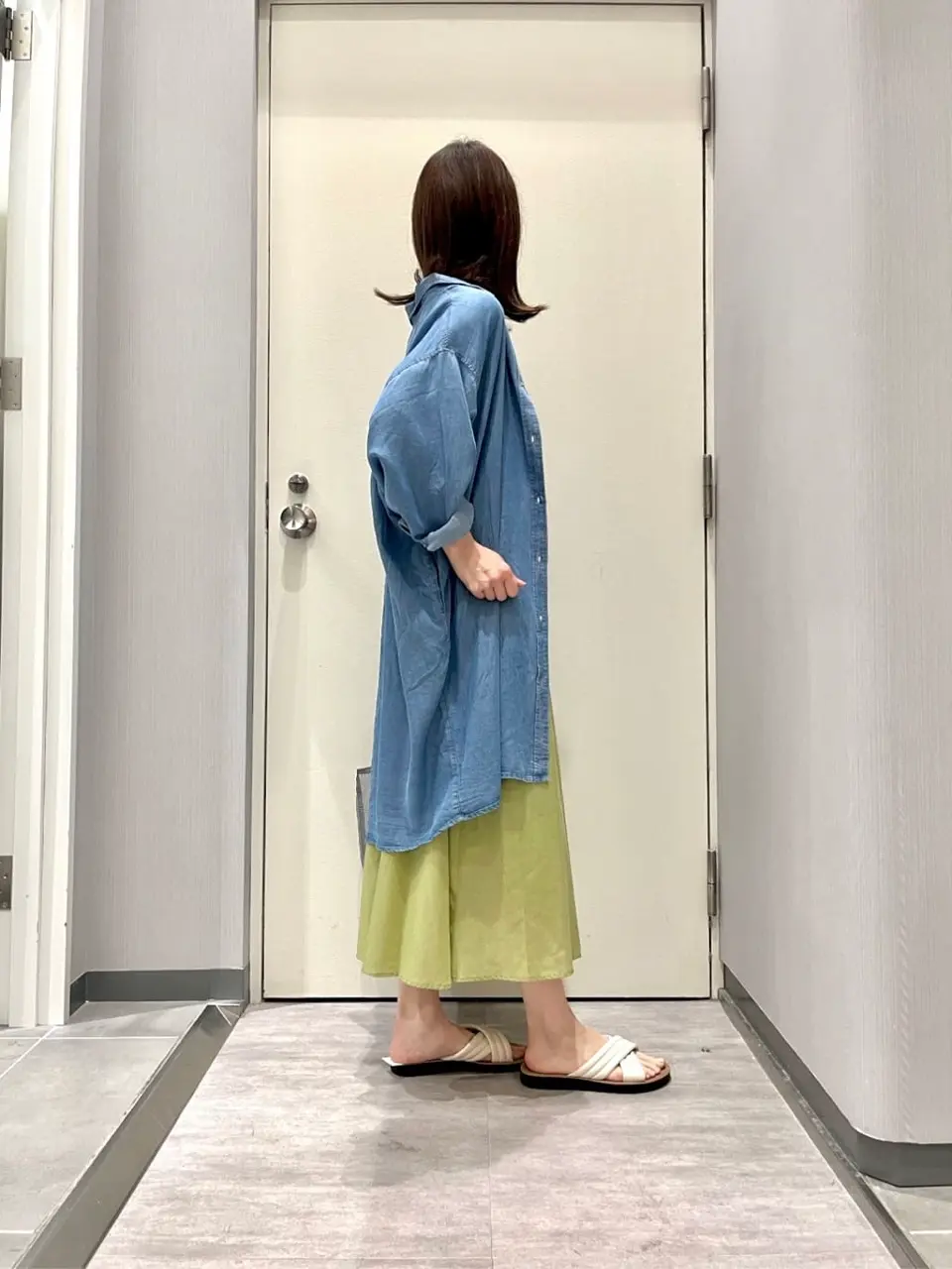 ANY 金井 コーディネート画像