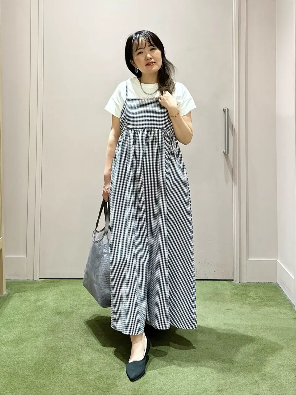 ANY フジコ コーディネート画像