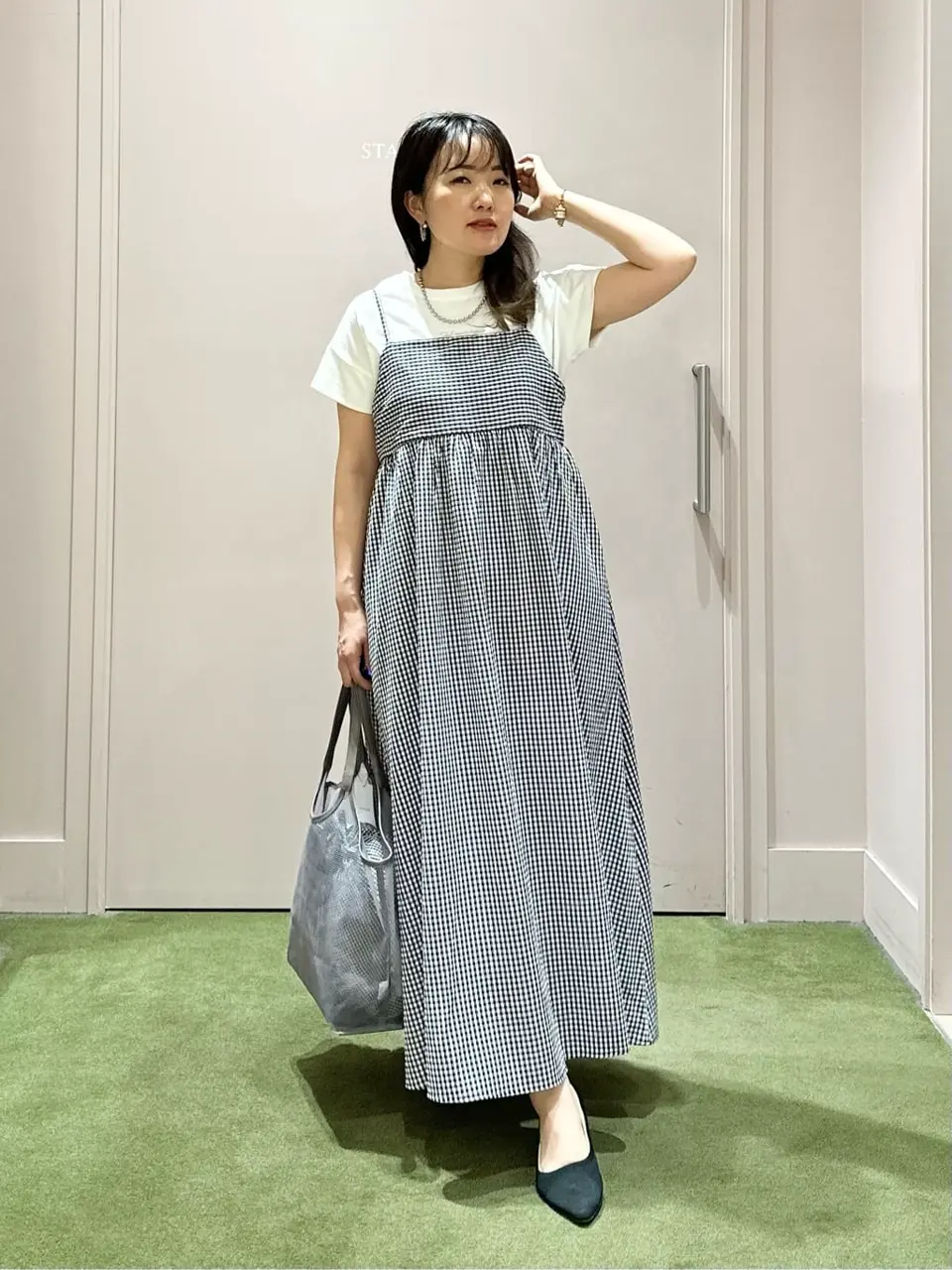 ANY フジコ コーディネート画像