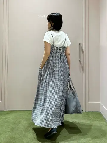 ANY フジコ コーディネート画像