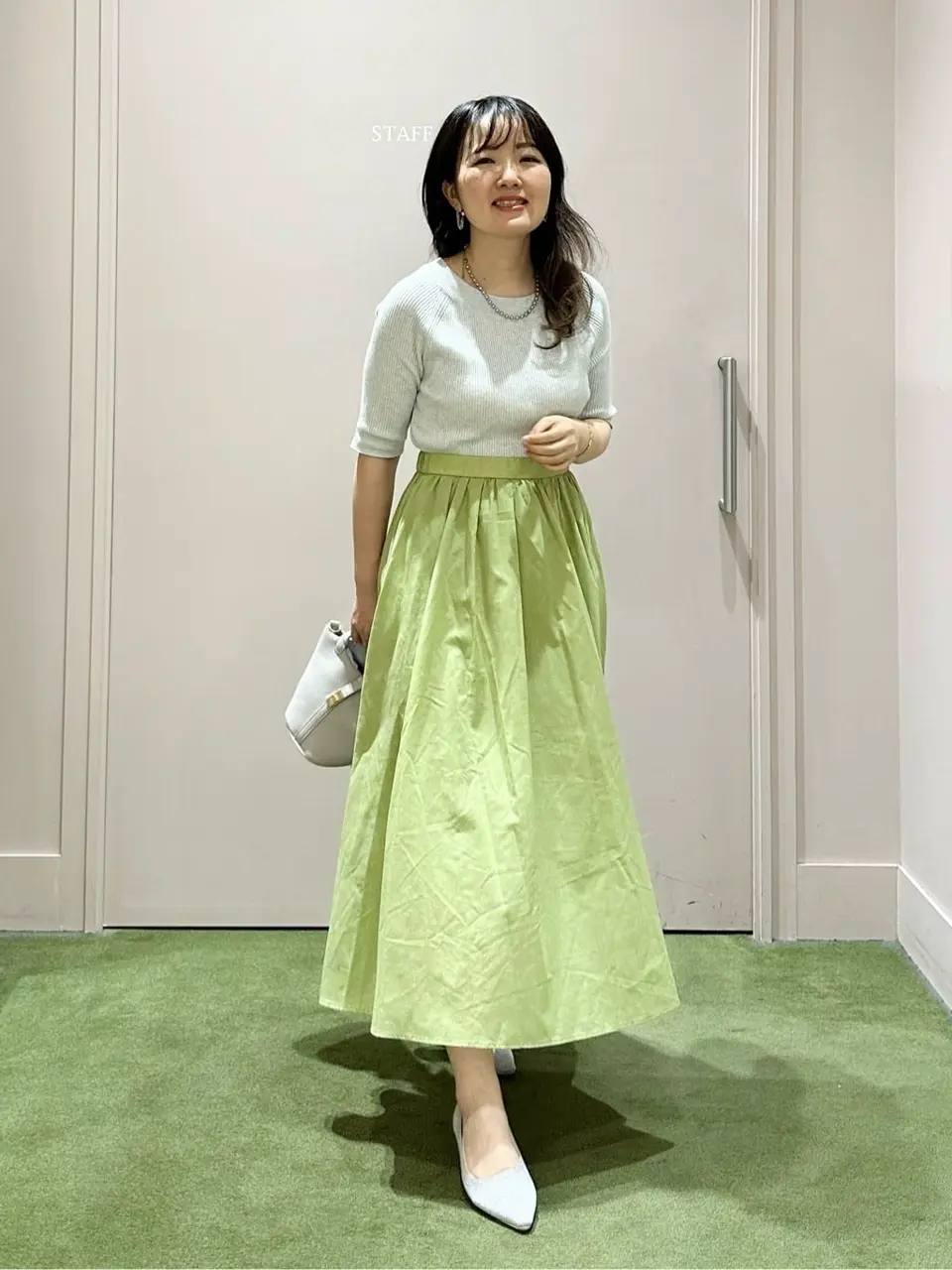 ANY フジコ コーディネート画像