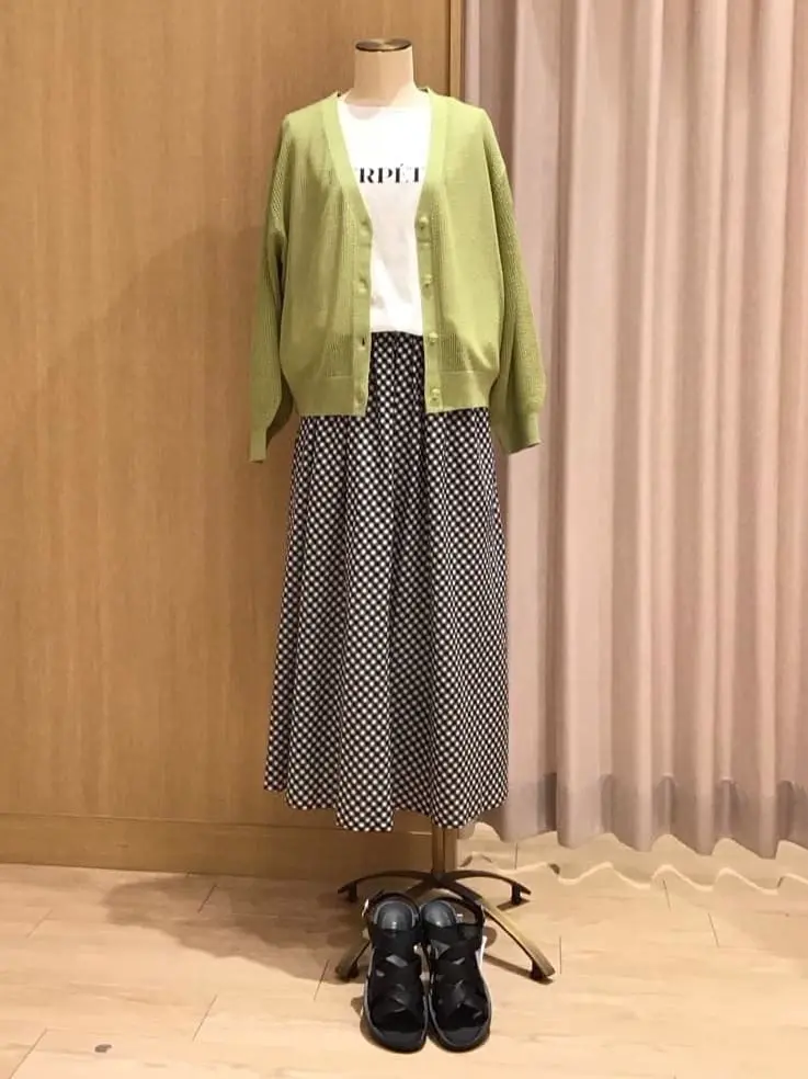  本吉 コーディネート画像