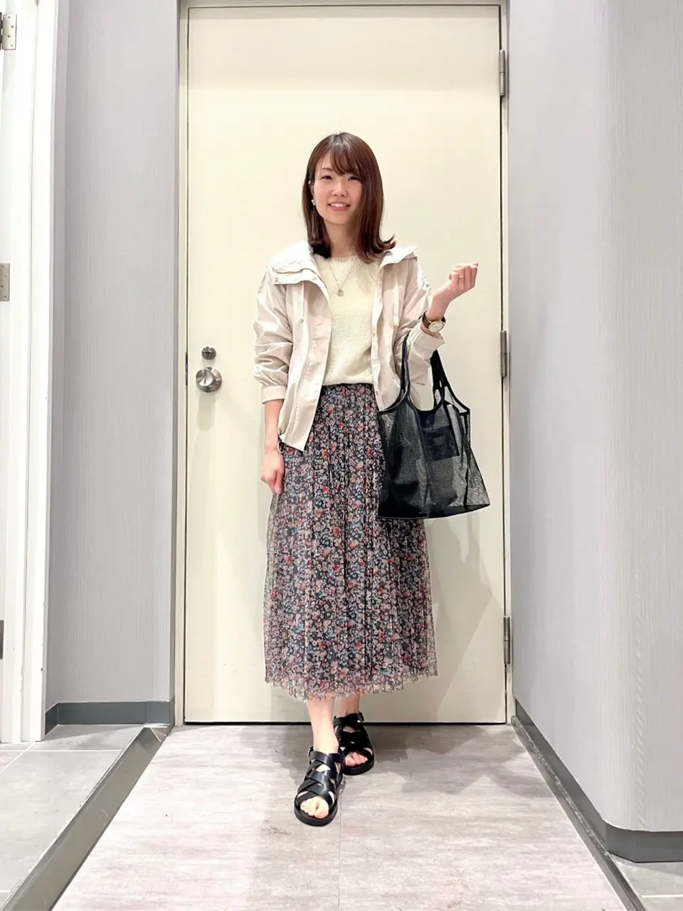 ANY 金井 コーディネート画像