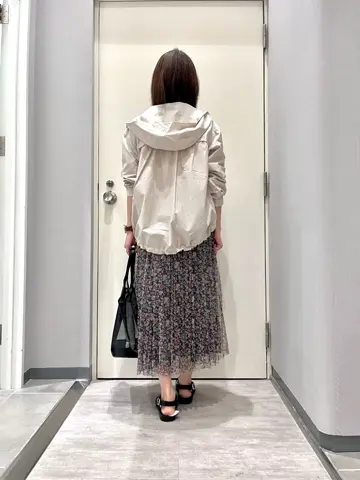 ANY 金井 コーディネート画像