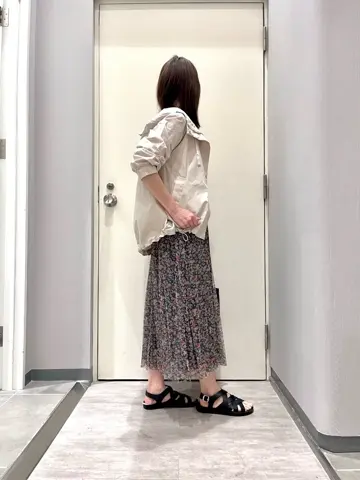 ANY 金井 コーディネート画像