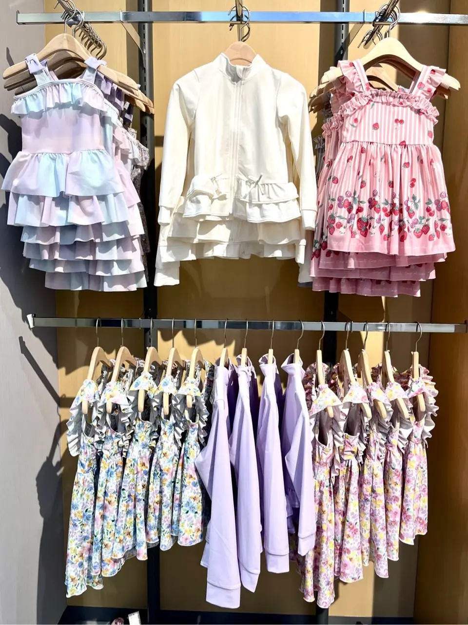 ANY 金井 コーディネート画像