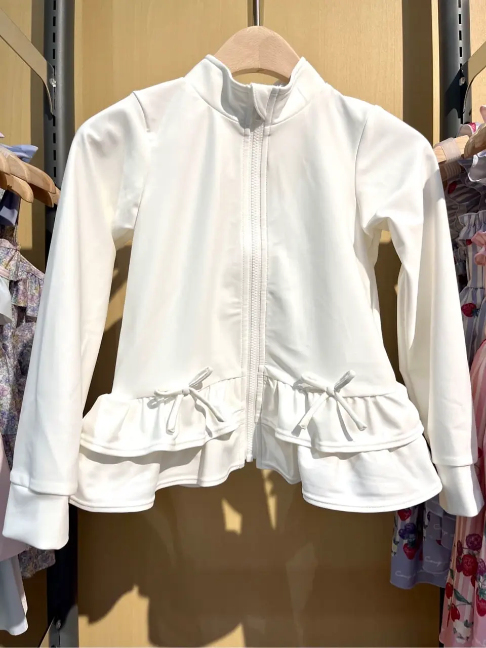 ANY 金井 コーディネート画像