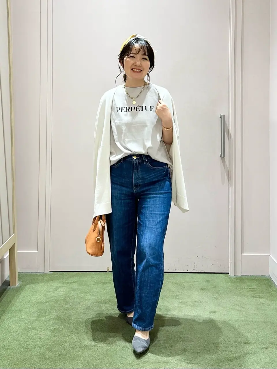 ANY フジコ コーディネート画像