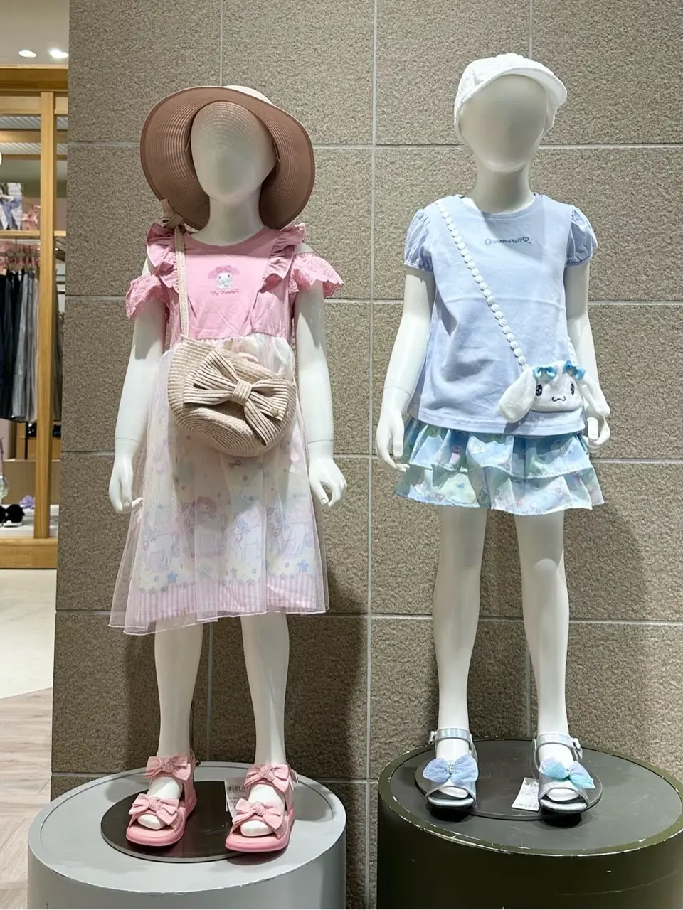 ANY フジコ コーディネート画像