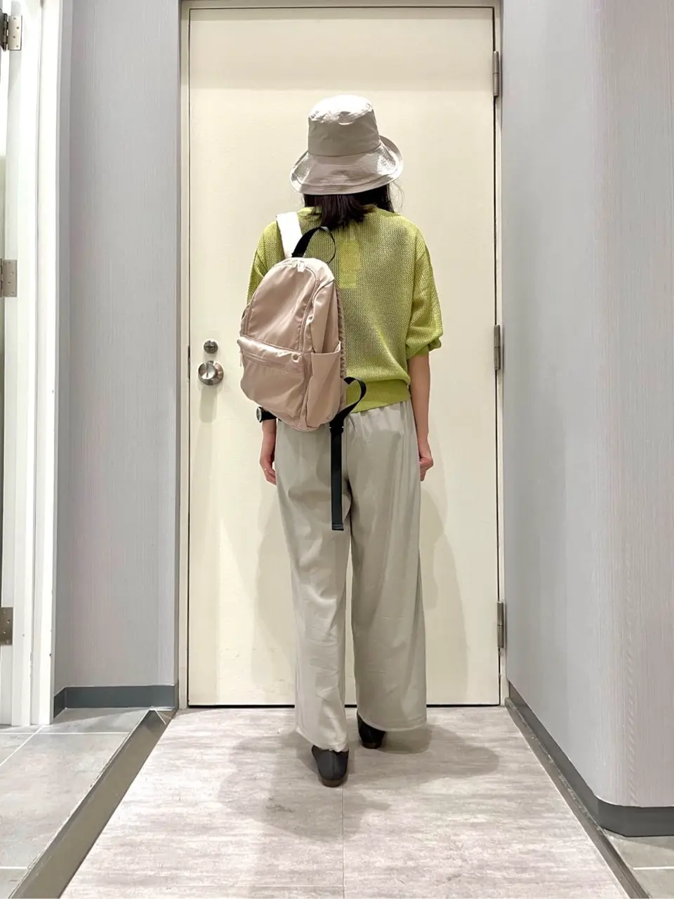 ANY 金井 コーディネート画像