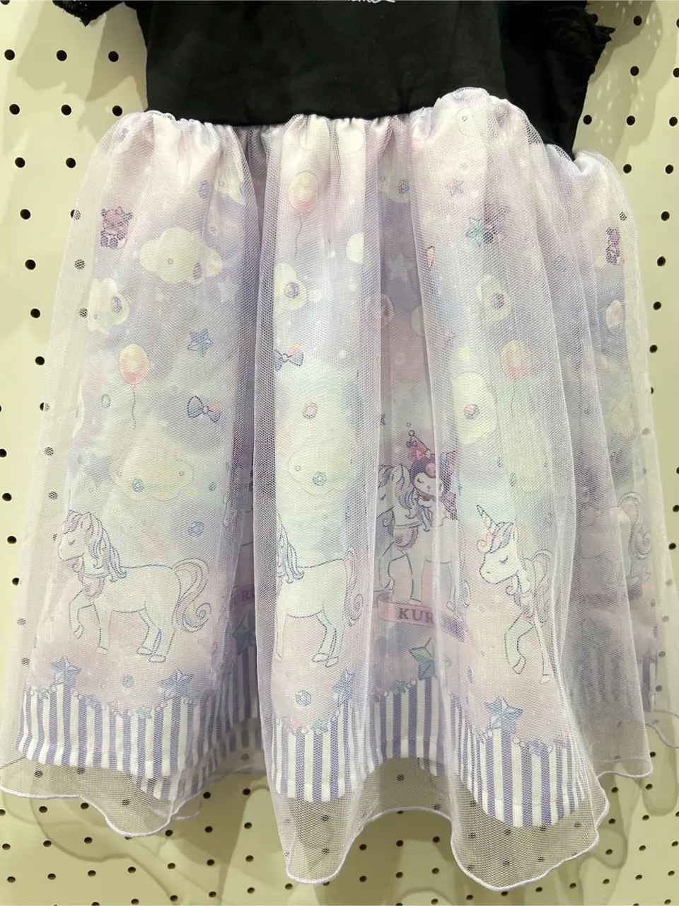 ANY 岡田 コーディネート画像