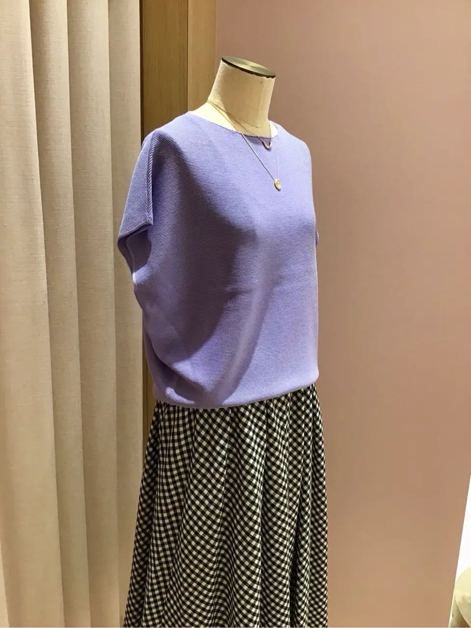 ANY 浅岡 コーディネート画像