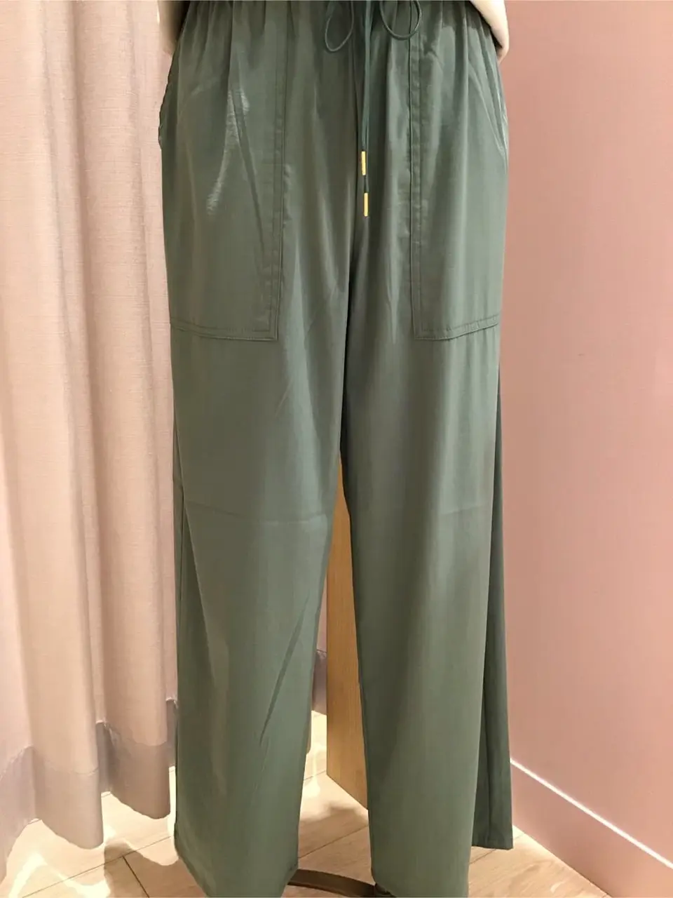 ANY 浅岡 コーディネート画像