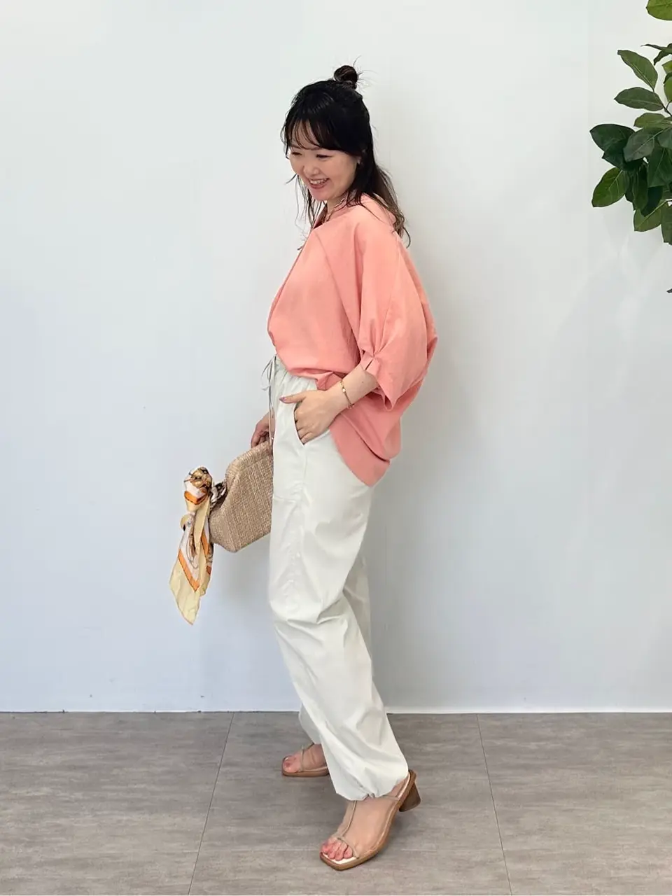 ANY フジコ コーディネート画像