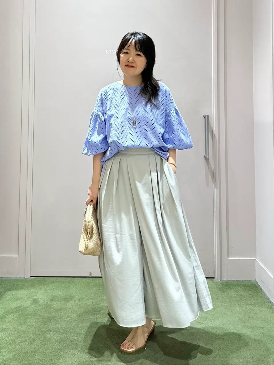 ANY フジコ コーディネート画像