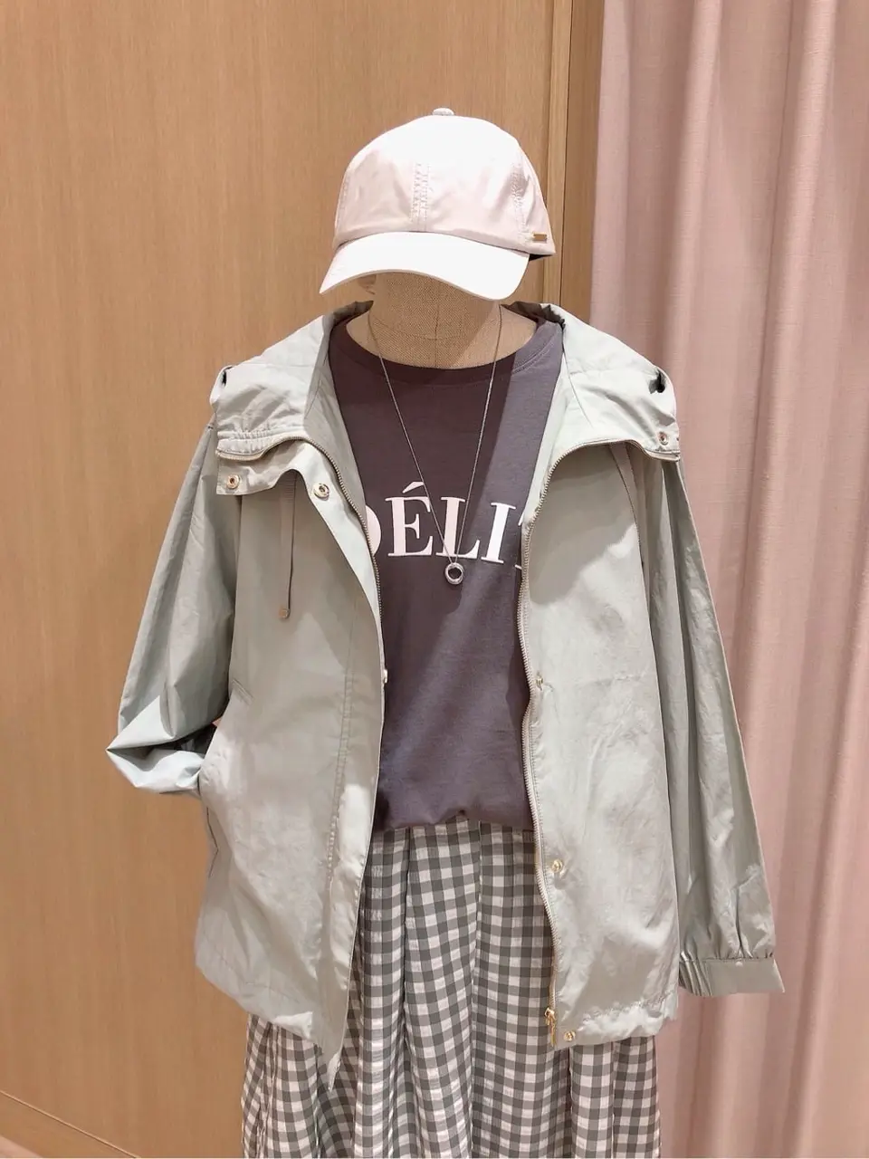 ANY 千葉 コーディネート画像