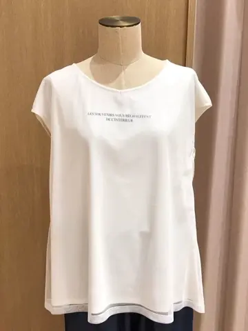 ANY 本吉 コーディネート画像