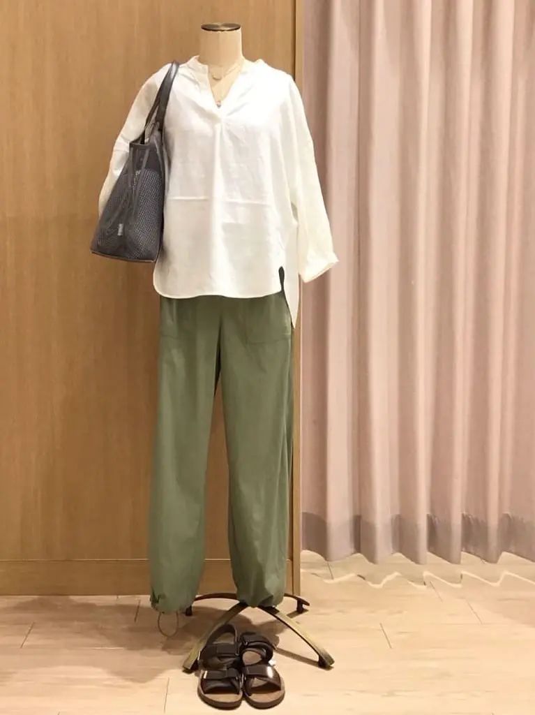 ANY 本吉 コーディネート画像