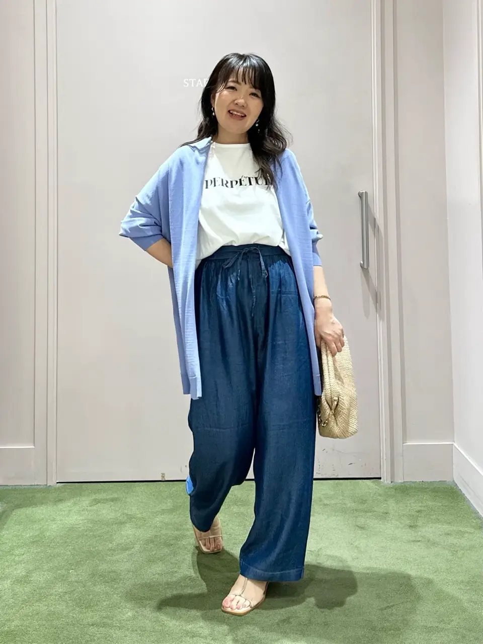 ANY フジコ コーディネート画像