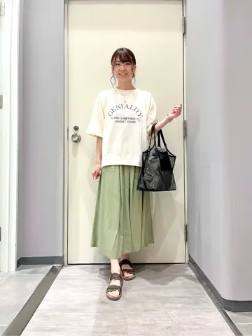 ANY 金井 コーディネート画像