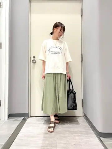 ANY 金井 コーディネート画像