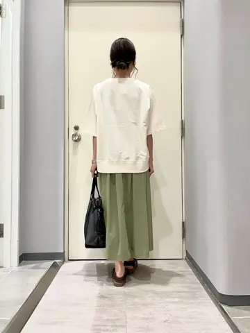 ANY 金井 コーディネート画像