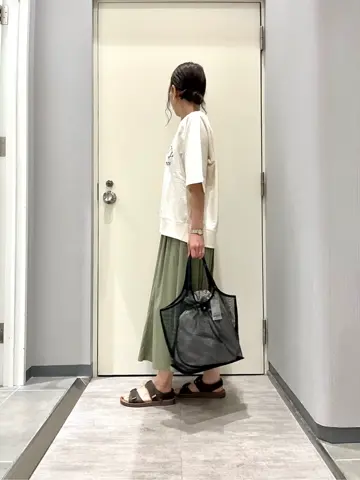 ANY 金井 コーディネート画像