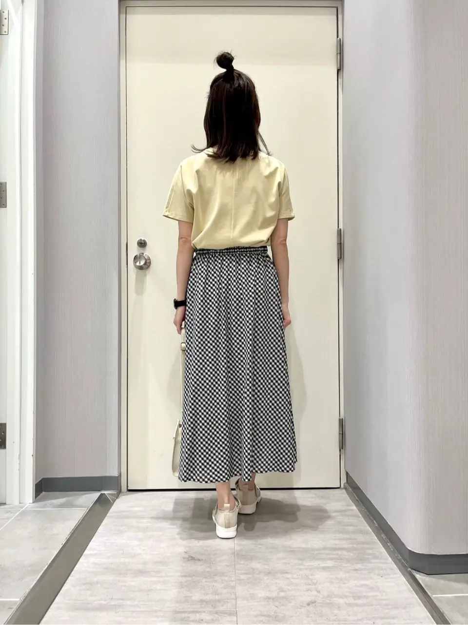 ANY 金井 コーディネート画像