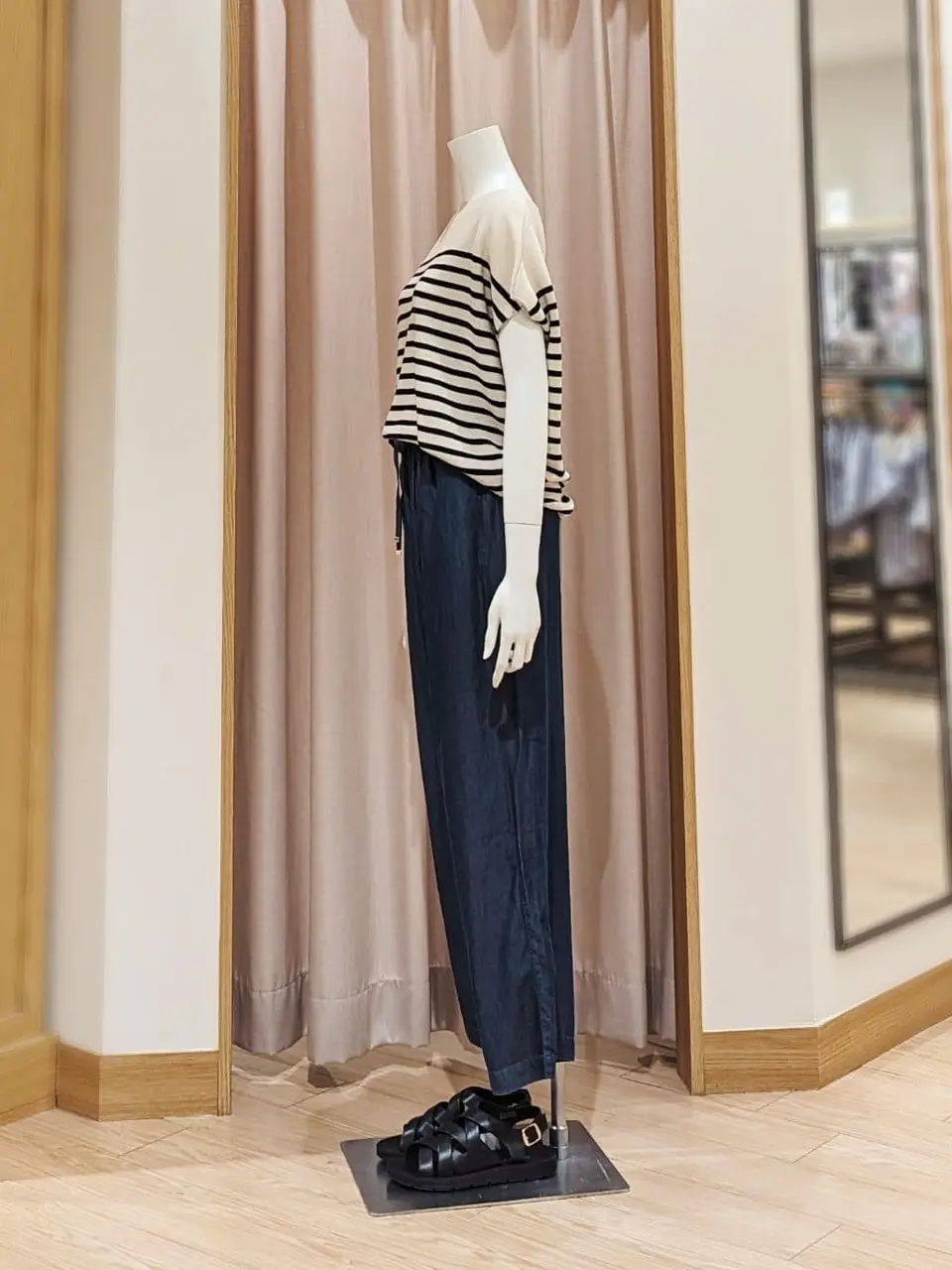 ANY 岩田 コーディネート画像