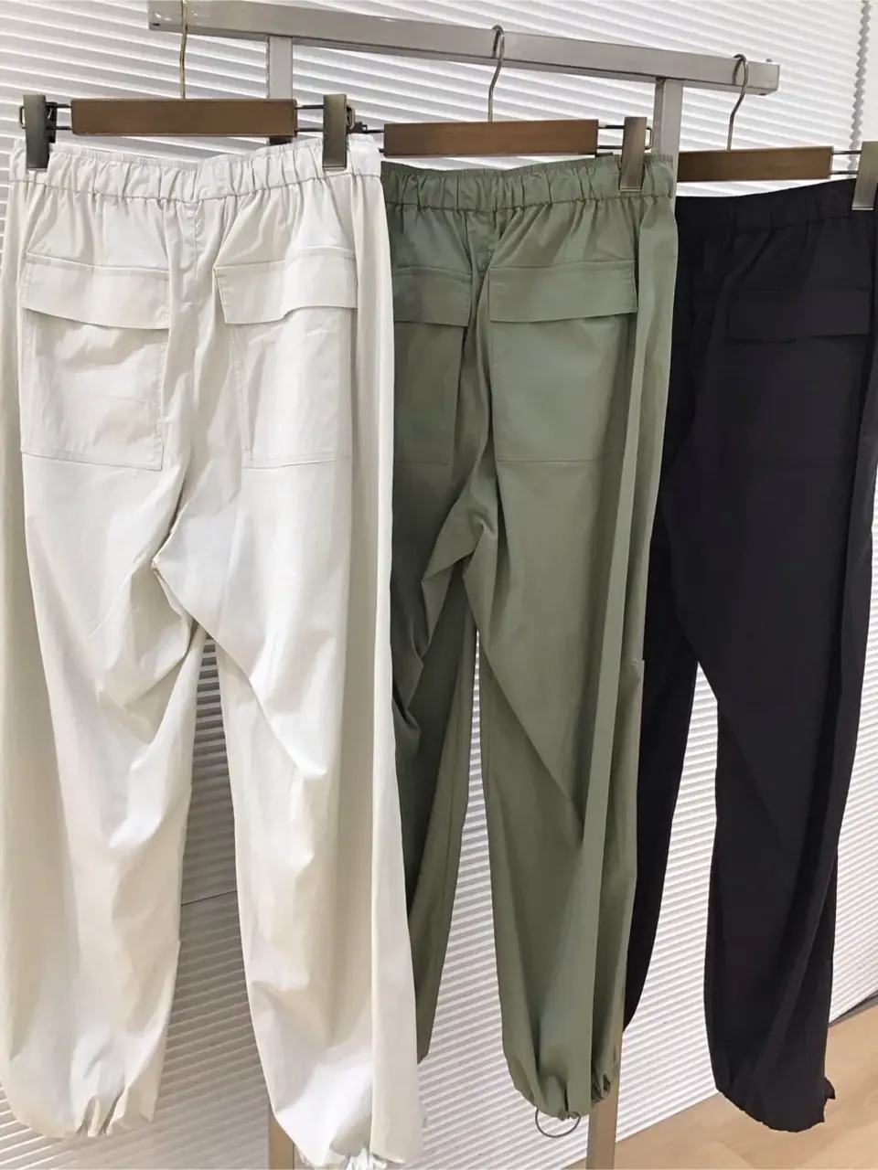 ANY こばやし コーディネート画像