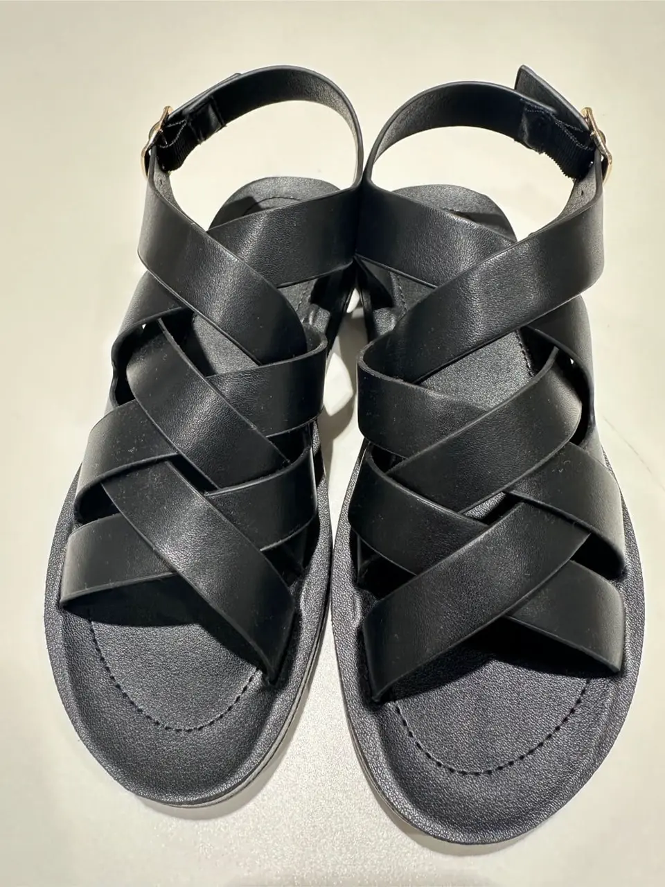 ANY こばやし コーディネート画像