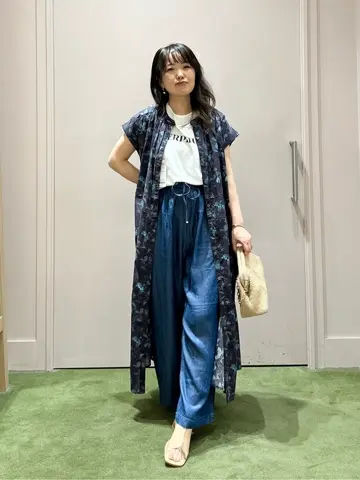 ANY フジコ コーディネート画像