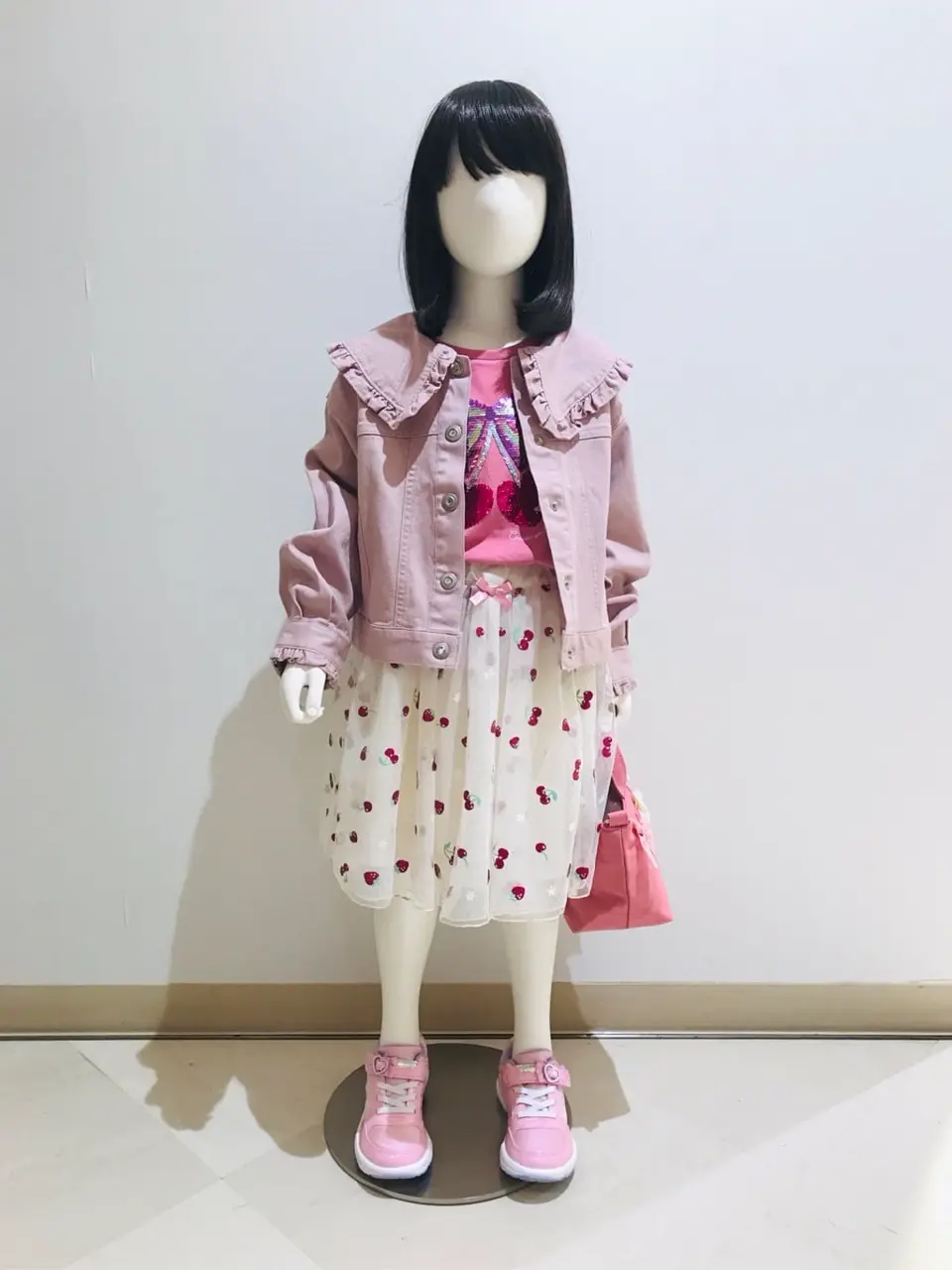 ANY 田口 コーディネート画像